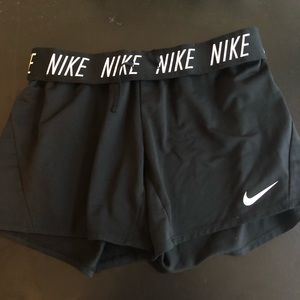 black nike athletic shorts